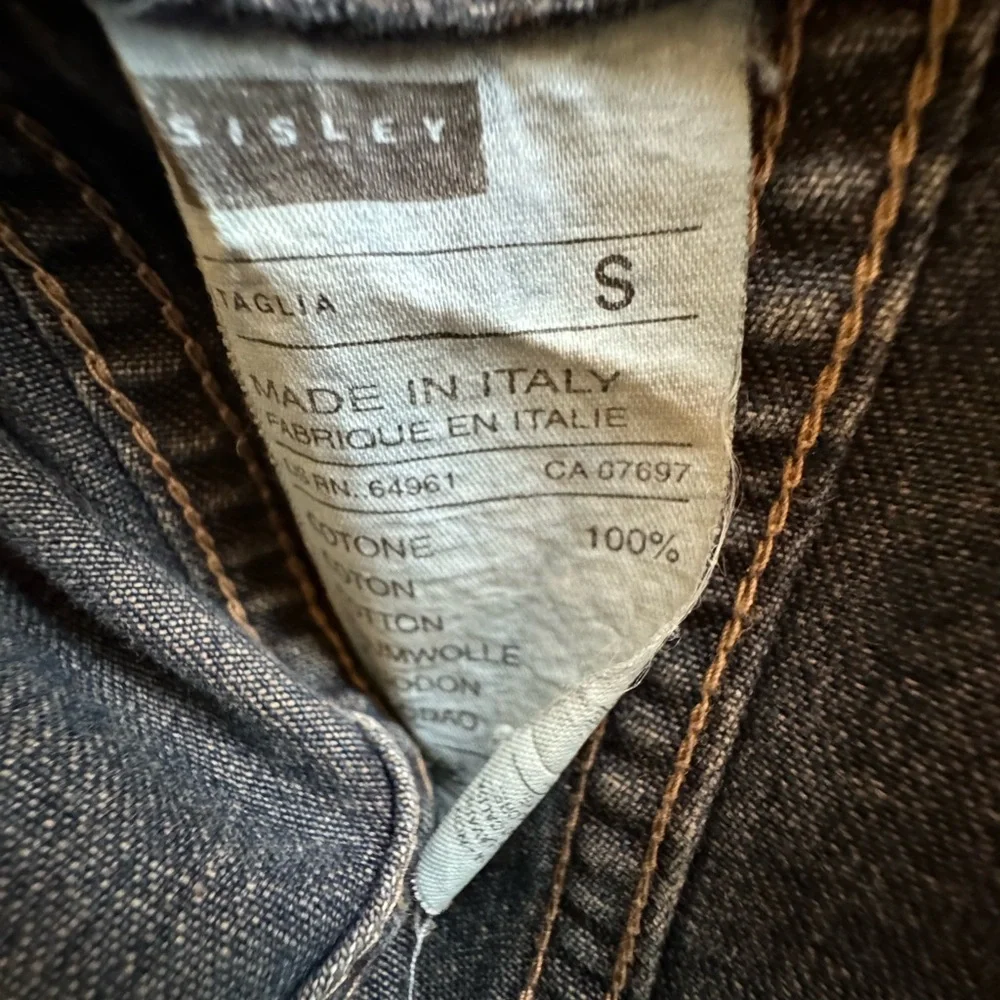 Sisley vintage Denim jacket. Small. Great condition. Very flattering Jean jacket - Picture 12 of 12